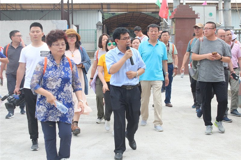 ��ȫ��ũ���ܱ༭��������ũ���㡱�ɷ��ŵ���ʩ��ר�Ҵ�Ժ����